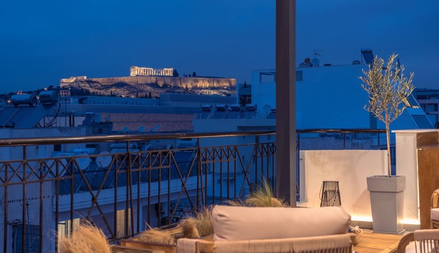 Parthenon dream, breathtaking views with free parking