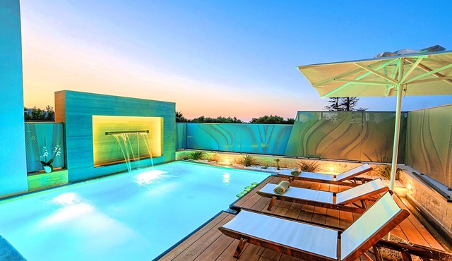 Perla Nera Villa Heated Pool