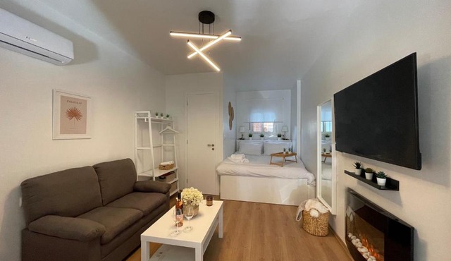 Persephone Stay Inn