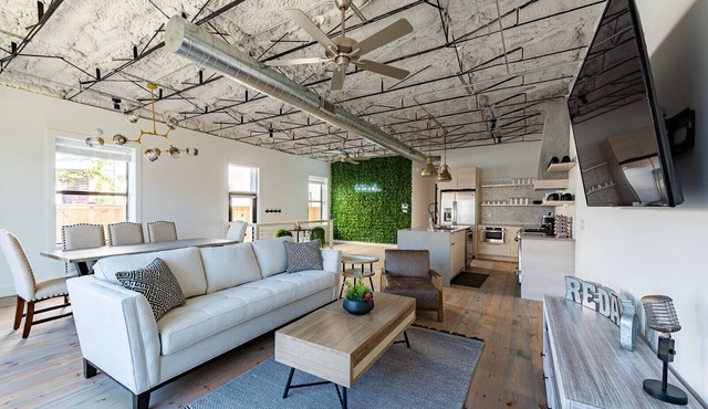 Pet-Friendly Converted Warehouse w/Outdoor Oasis