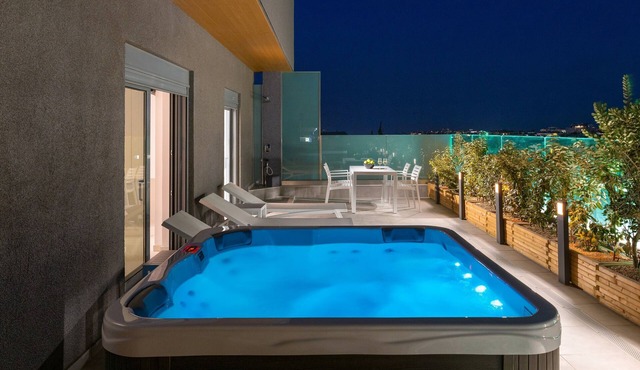 Rhodes Skyline Suite - 3 Bedroom with 2 Jacuzzi (outDoor + InDoor) and Sea view
