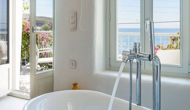 Samaria by the Sea