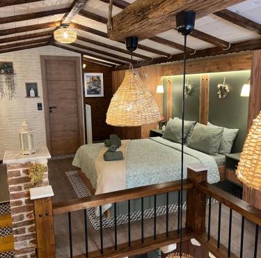 Scandinavian Rustic