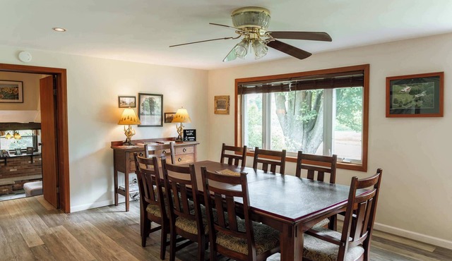 Scenic Wine Trail Lodge w/Decks & Lake Views