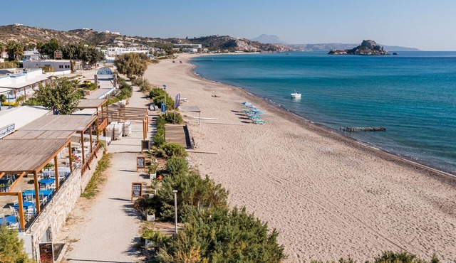 Seafront apartment in the bay of Kefalos, Kos