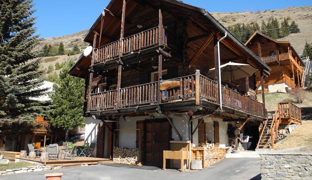 Studio with mountain charm in MOLINES EN QUEYRAS