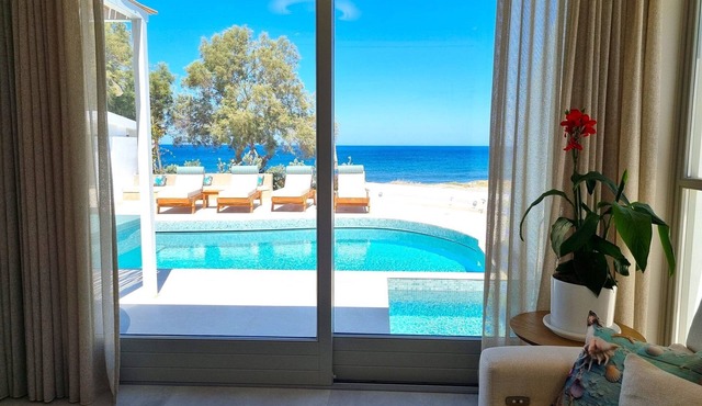 Stunning Seafront Santorini Villa | Villa Aether | 2 Bedrooms