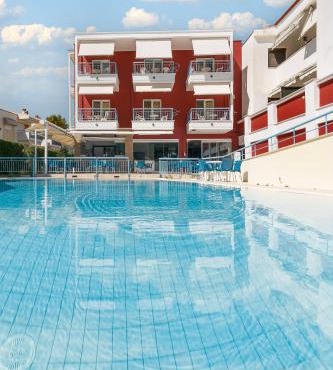 Summer Dream Hotel