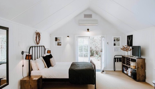 The Annex A Cosy Couples Retreat in Heart of Town