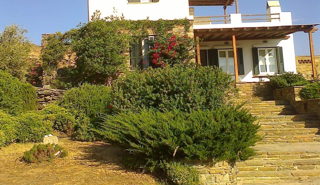 Tinos Cyclades Traditional House, close to the sea, unique view, min from port