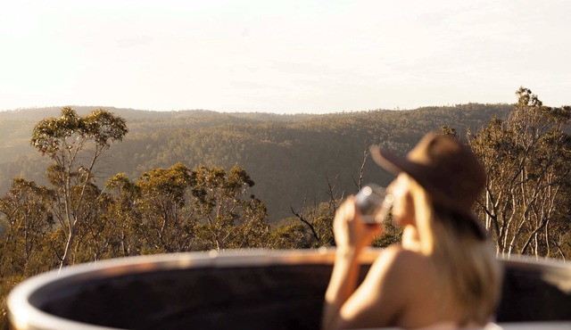 Tiny Billy - Blue Mountains