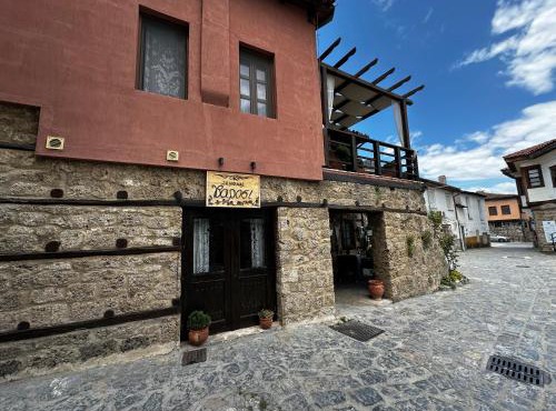 Varosi Guesthouse