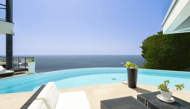Villa Anjuna