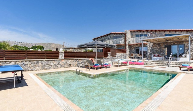 Villa Beatris Seastone by Villa Plus
