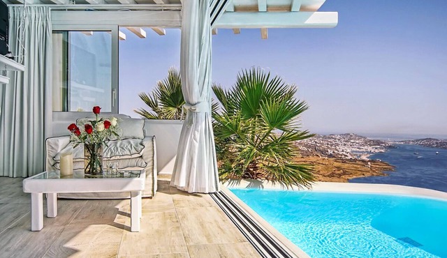 Villa Bethesda - Two Bedroom Villa, Sleeps 4