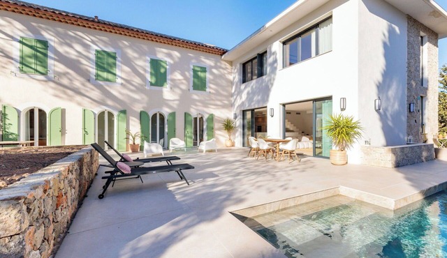 Villa in Cannes with 5 bedrooms sleeps 10