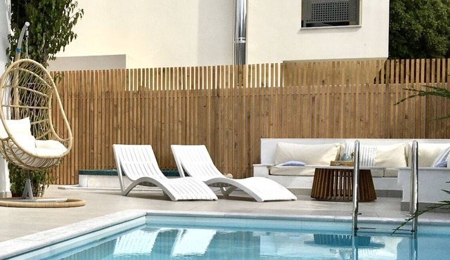 VILLA IN SKIATHOS TOWN WITH PRIVATE POOL AND JACUZZI