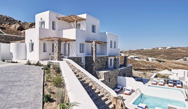 Villa Sakan - 3BD, Luxury villa, near beach Elia