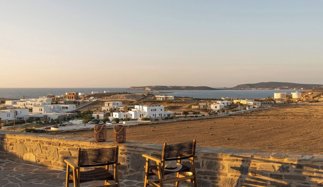Walk to Naousa | 5BR House | Amazing View | Vireya