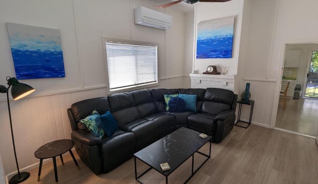 Waterside Retreat at Blacksmiths Beach - Swansea Channel