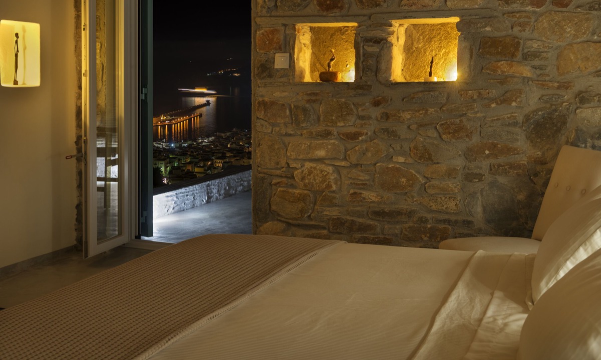 Ano Siros House | Wind Tales