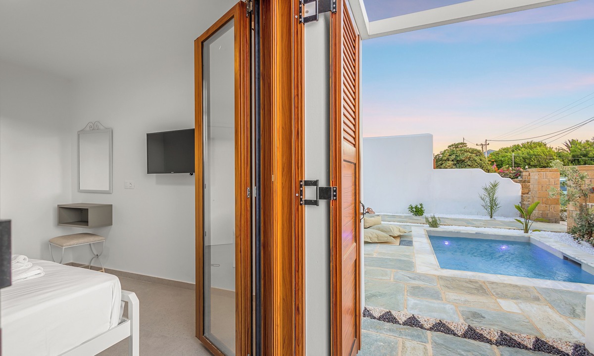 Skiros House | Anemonisia Skyrian Living