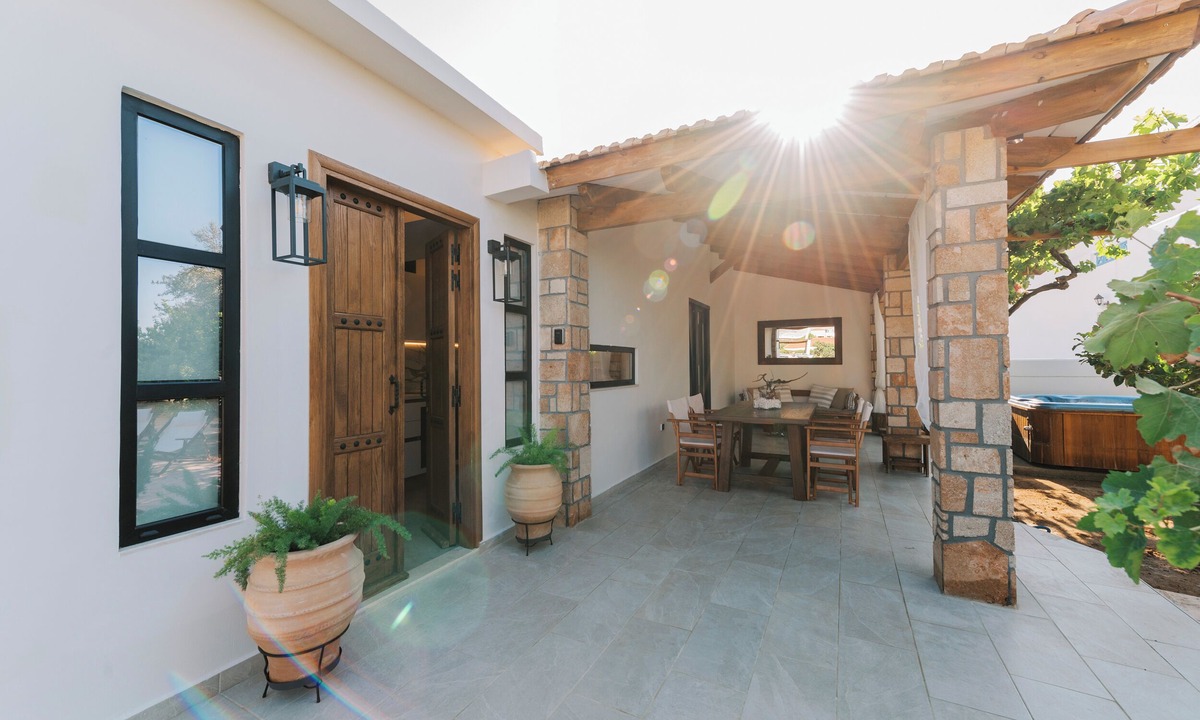 Lardos Villa | La Casetta Della Nonna