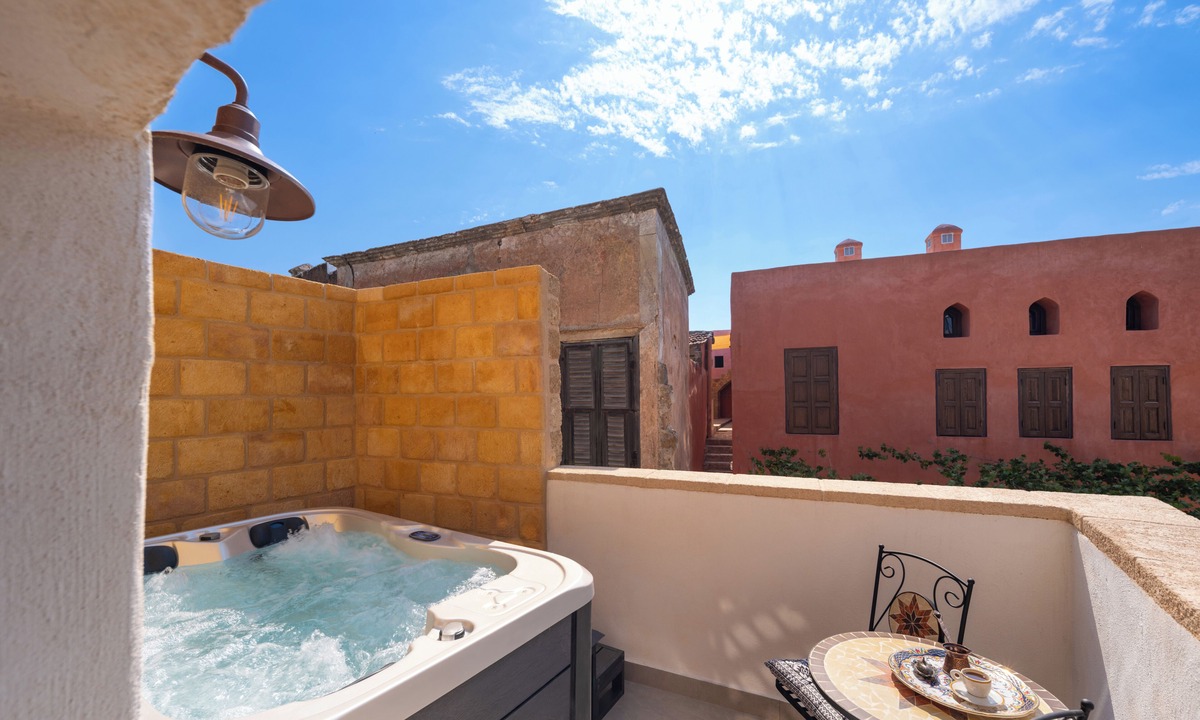 Rhodes Bed & Breakfast | Jivaeri Luxury Suites