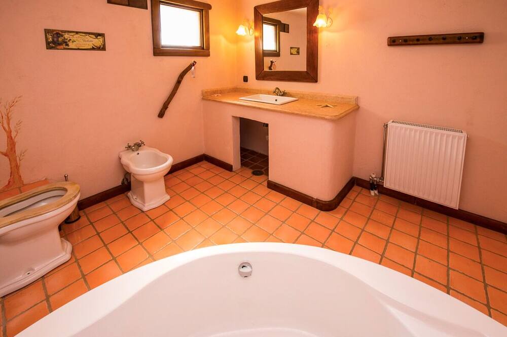 Photo of Bathroom in South Pelion