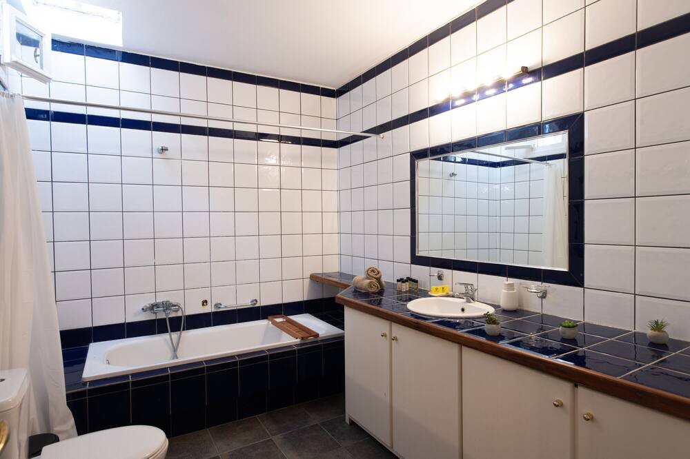 Photo of Bathroom in Kalafatis