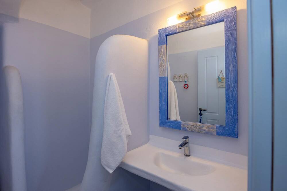Photo of Bathroom in Agios Sostis