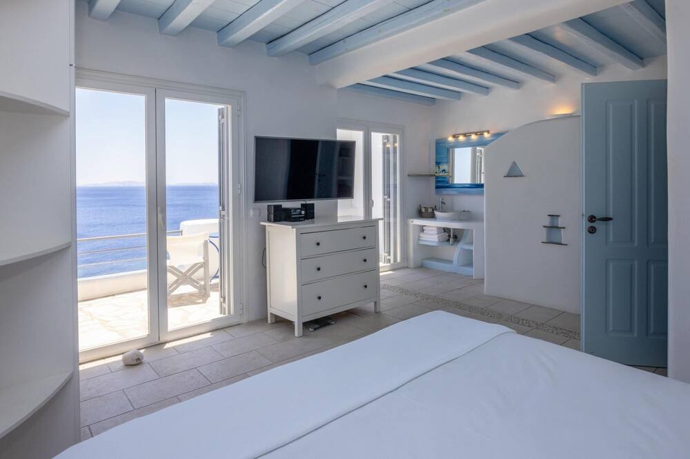 Photo of Bedroom in Agios Sostis