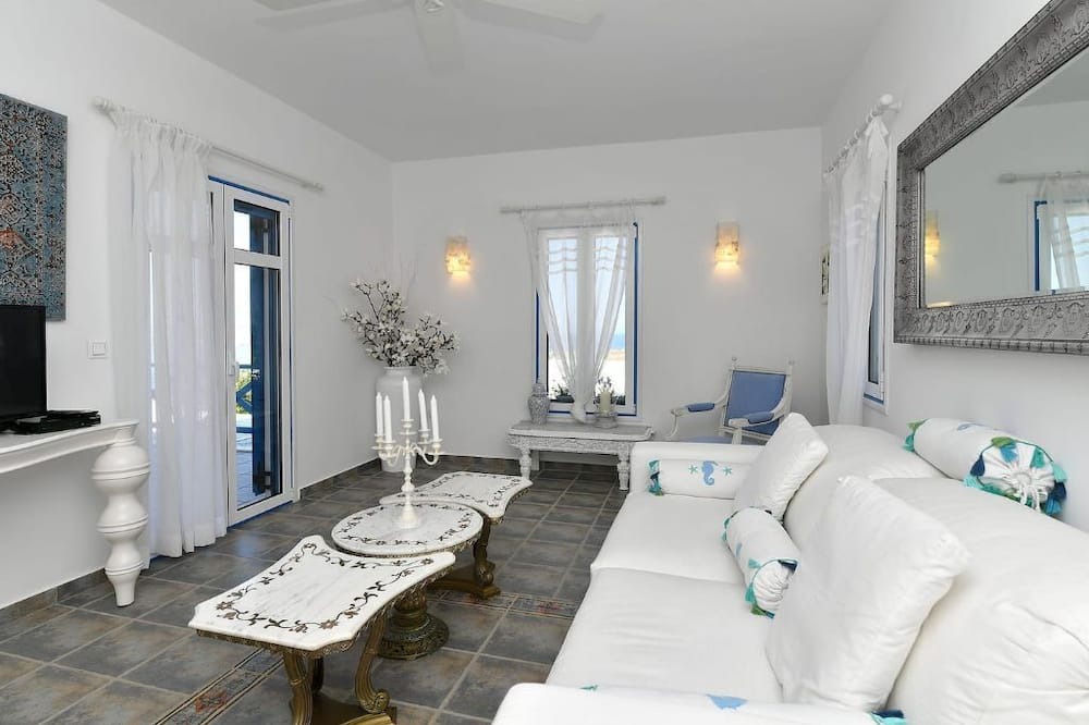 Photo of Livingroom in Krotiri
