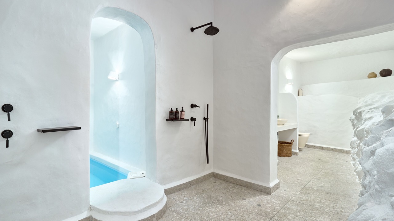 Photo of Bathroom in Astypalaia