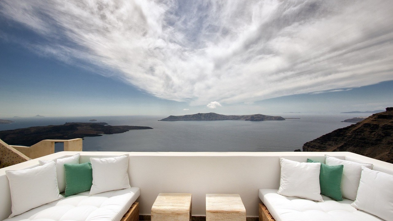Photo of Bedroom in Fira