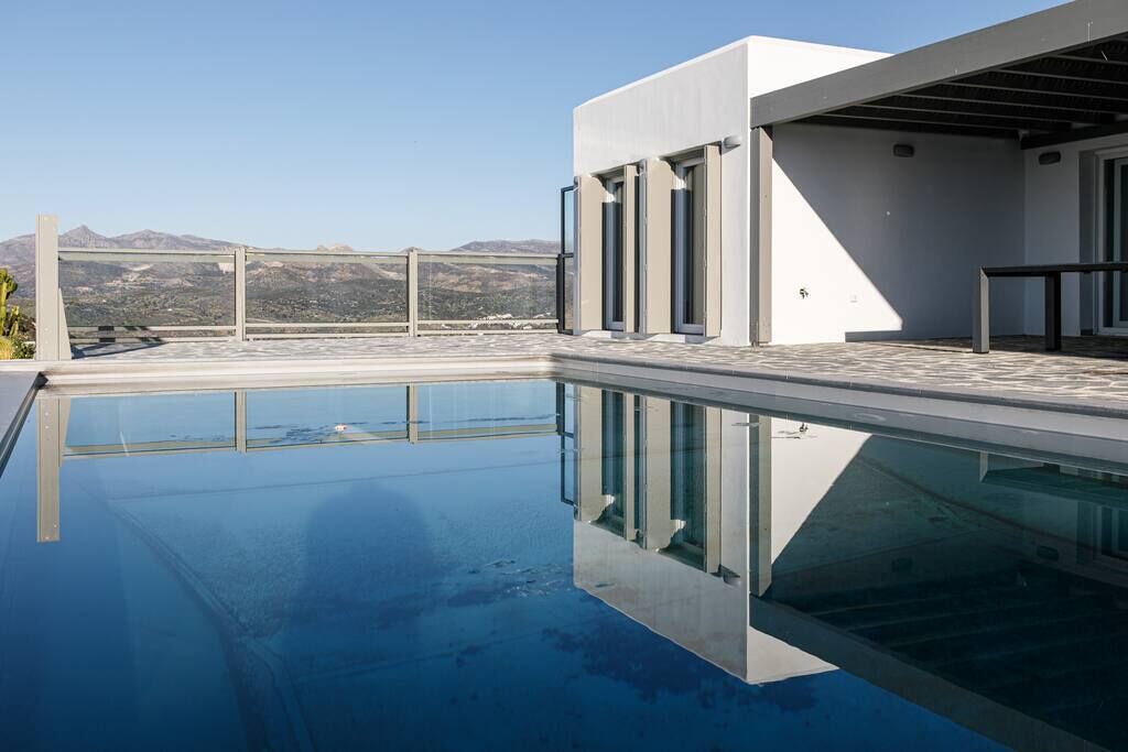 Photo of Outdoor in Glinado