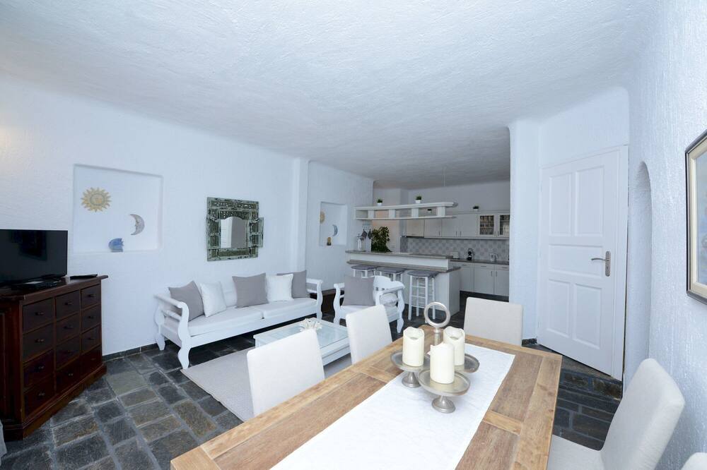 Photo of Livingroom in Kalafatis