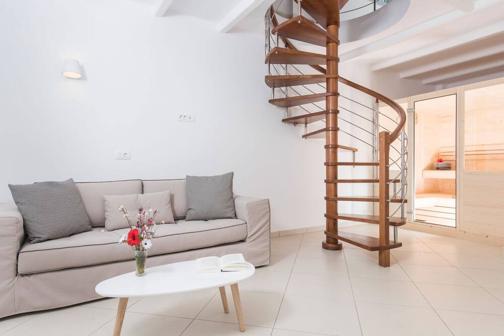 Photo of Livingroom in Kamari