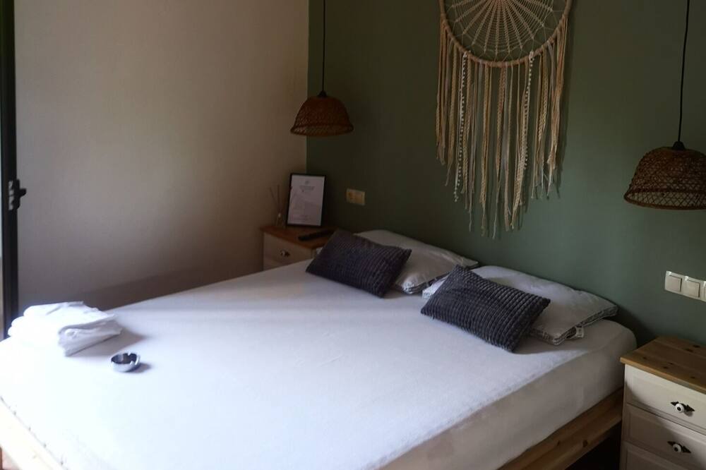 Photo of Bedroom in Paralia Pantaleimonos