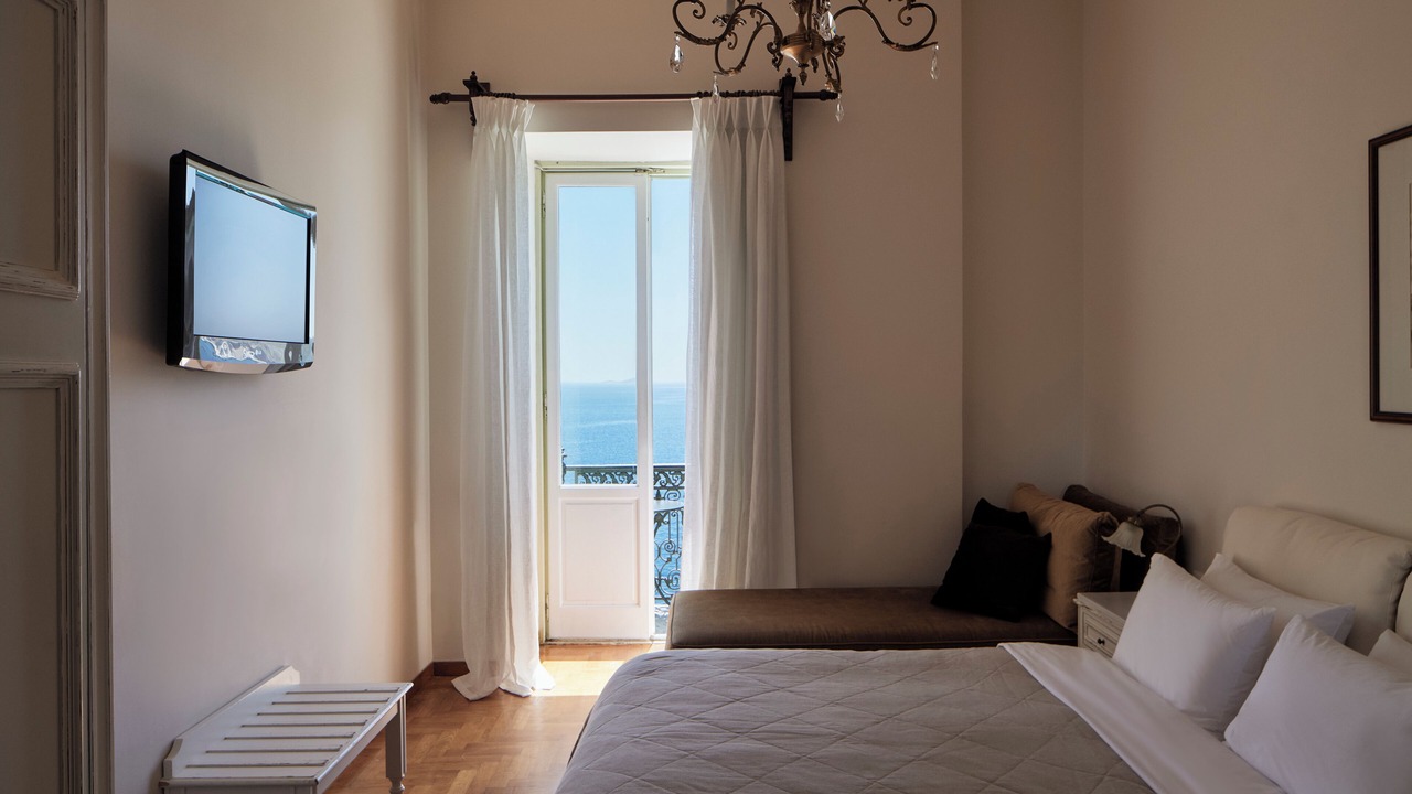 Photo of Bedroom in Ermoupoli