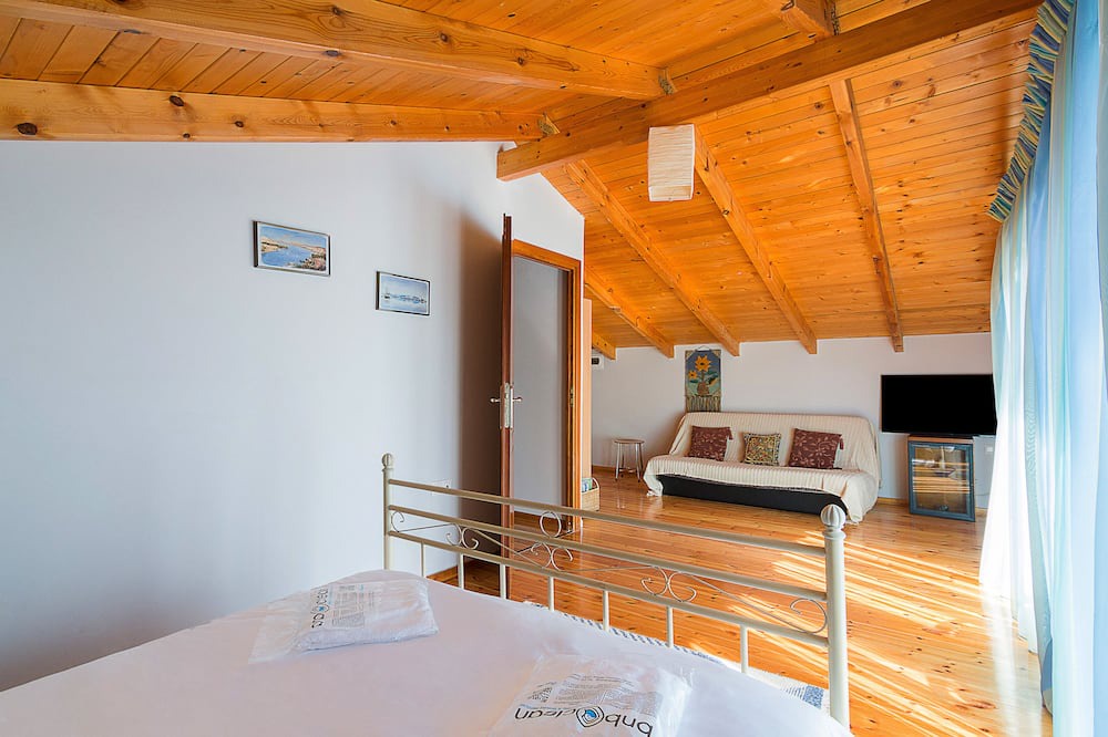 Photo of Bedroom in Markopoulo Mesogaias