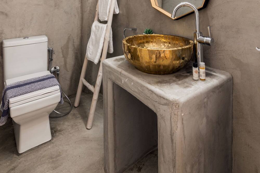 Photo of Bathroom in Agios Stefanos