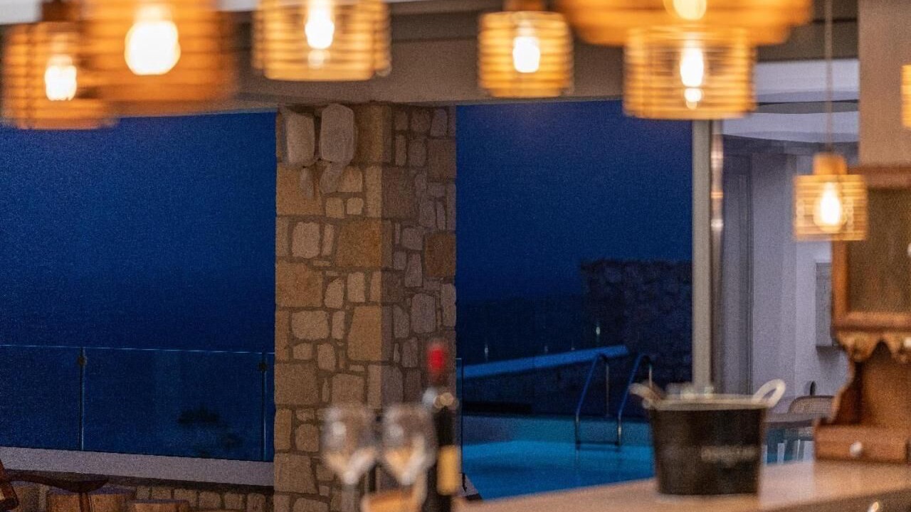 Photo of Outdoor in Amoopi