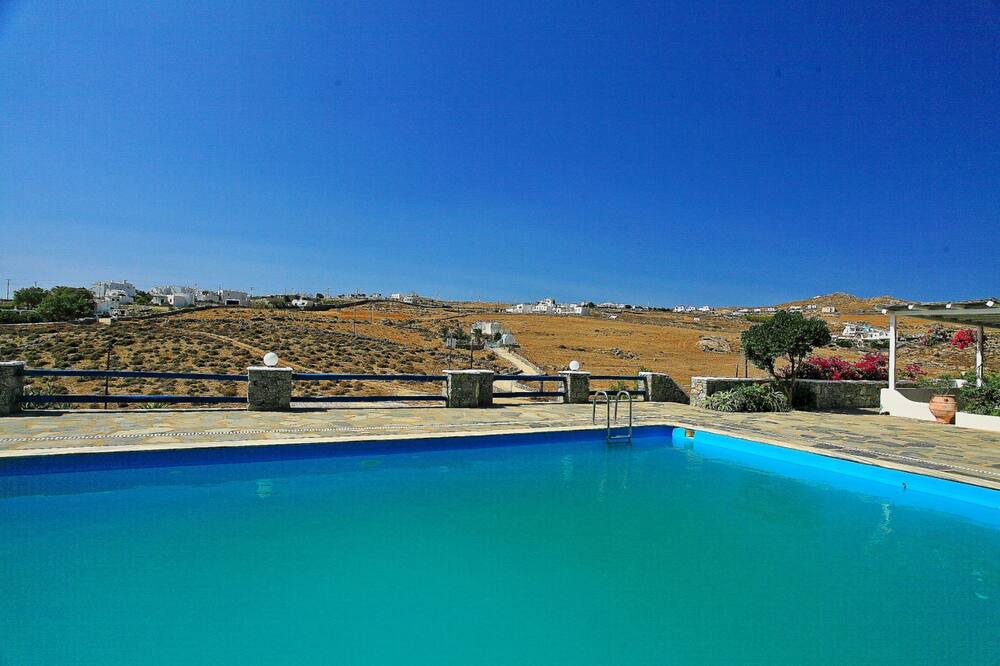 Photo of Outdoor in Kalafatis