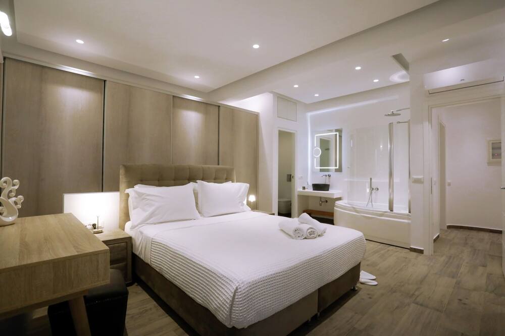 Photo of Bedroom in Faros Armenistis
