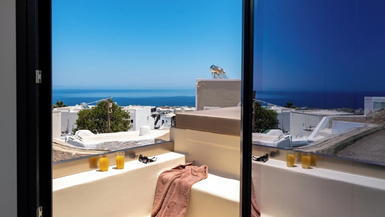 Photo of Bedroom in Fira
