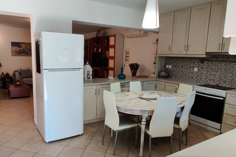 Photo of Kitchen in Glinado
