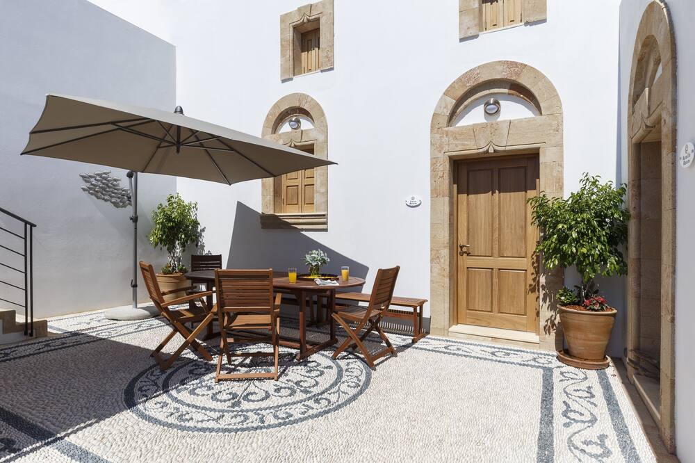 Photo of Patio Balcony in Lindos