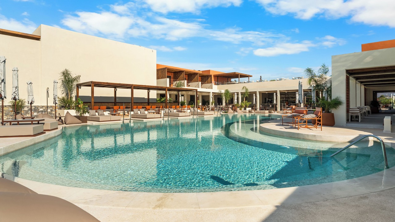 Photo of Outdoor in Lambi