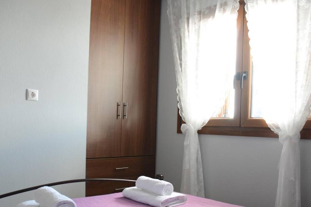 Photo of Bedroom in Sourpi